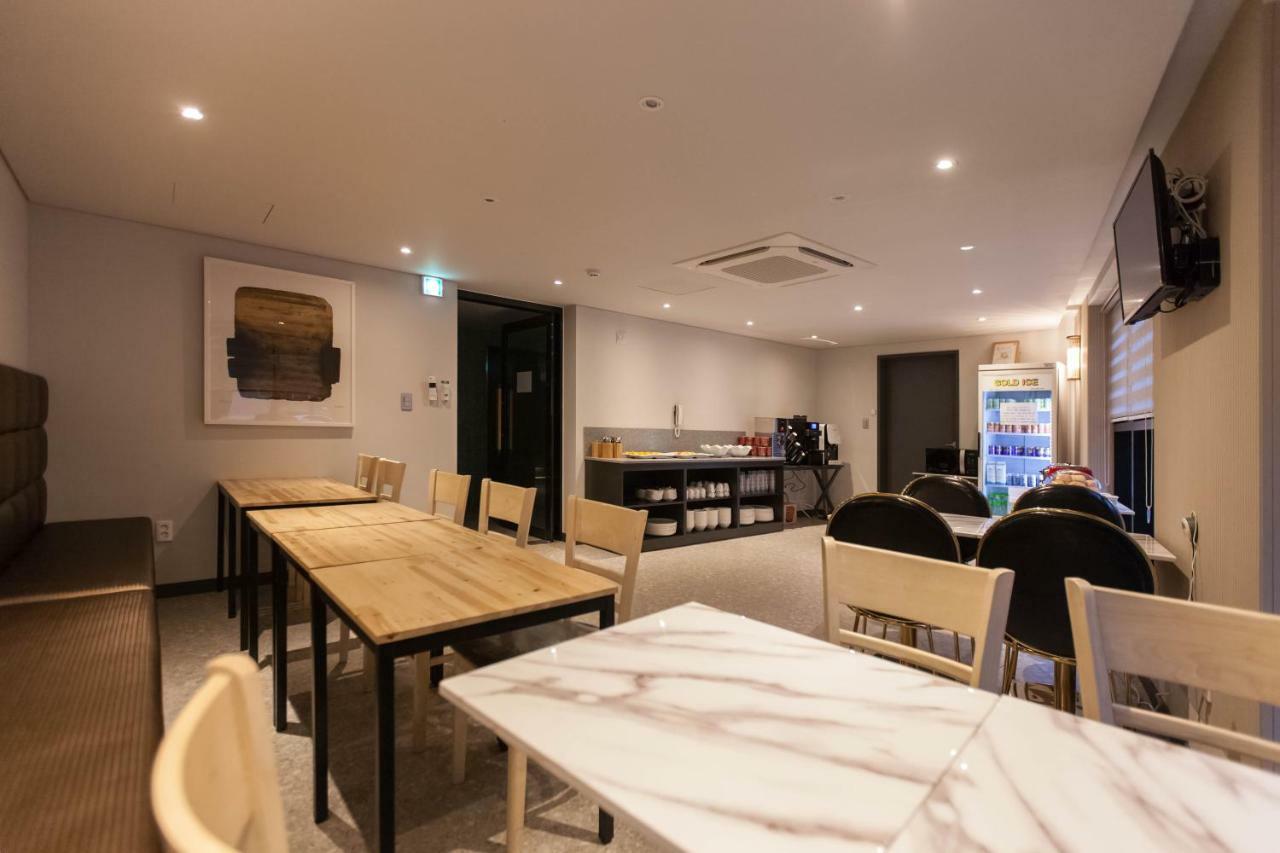 Brown-Dot Hotel Hadan 釜山広域市 エクステリア 写真